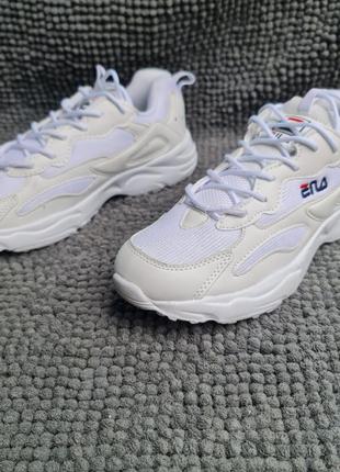 Чоловічі білі кросівки fila 45 розмір sports994 фото
