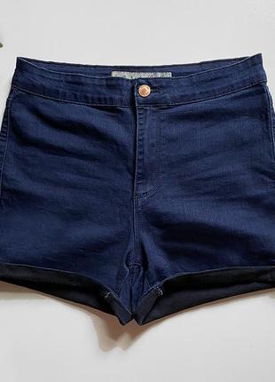 Eur 40 шорти глибокі високі джинсові стрейчеві облягаючі