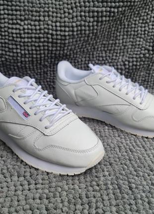 Женские белые кроссовки reebok (нат. кожа) classic leather 36,44 размер reebock-1