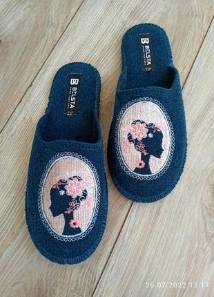 Тапочки жіночі шльопанці жіночі белста закриті для ламінату безшумні повстяні