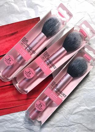 Пензлик для рум'ян, бронзера real techniques blush brush