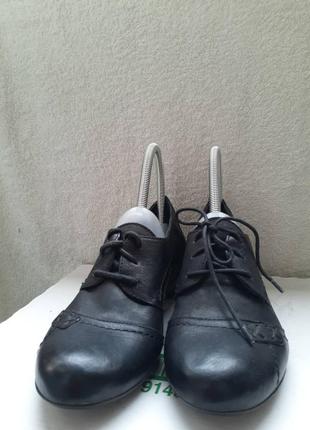 Жіночі добротні шкіряні туфлі лофери на шнурках 37 р7 фото