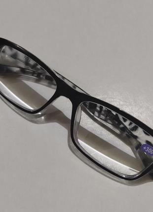 Жіночі окуляри +3.0 зебра