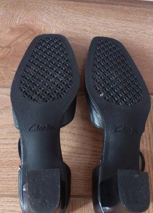 Туфли босоножки кожаные женские черные clarks туфлі босоніжки жіночі чорні кларкс р.374 фото