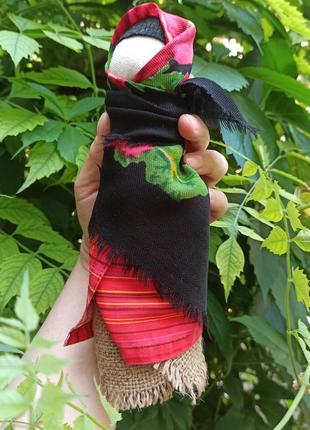 Лялька-мотанка, оберіг, патріотичні кольори