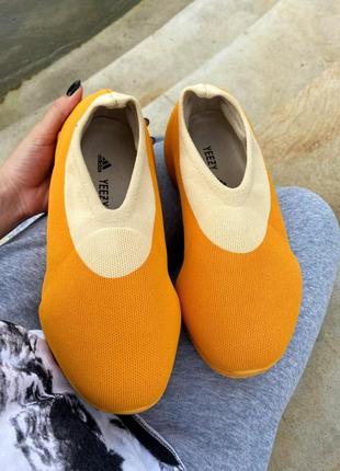 Тапки Жіночі adidas yeezy knit rnr sulfur/ жіночі капці помаранчеві / адідас ізі5 фото