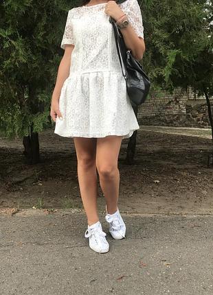Трендовое кружевное платье 4