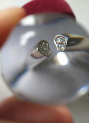 Серебрянное кольцо. серебро 925 проба. каблучка сердечки. с-образный дизайн.6 фото