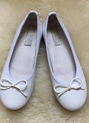 Белые туфельки балетки 35 размер3 фото