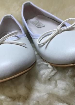 Белые туфельки балетки 35 размер5 фото