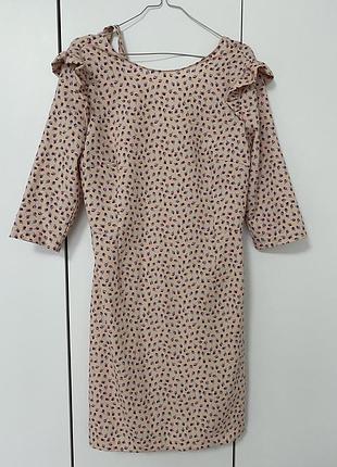 Сукня з цікавим принтом