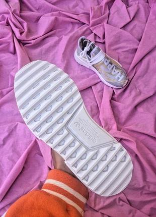 Жіночі кросівки adidas nmd human race beige grey white знижка sale3 фото