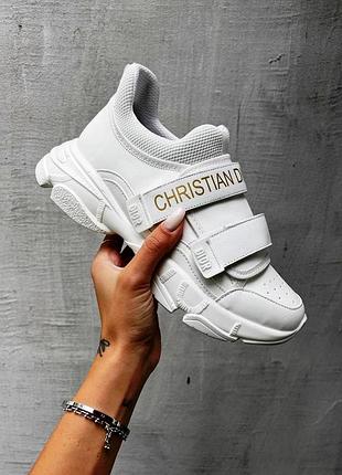 Нереальные женские кроссовки d-wonder white белые