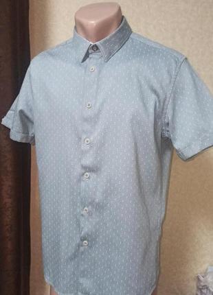 Стильная рубашка ted baker с коротким рукавом серого цвета. размер м