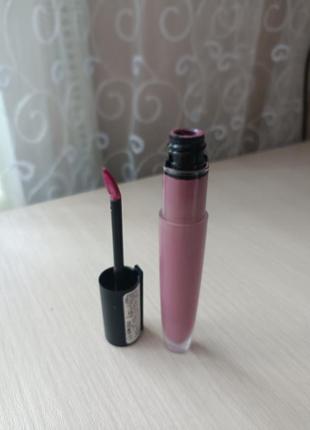 Рідка помада l'oréal signature matte lipstick. тінт.2 фото