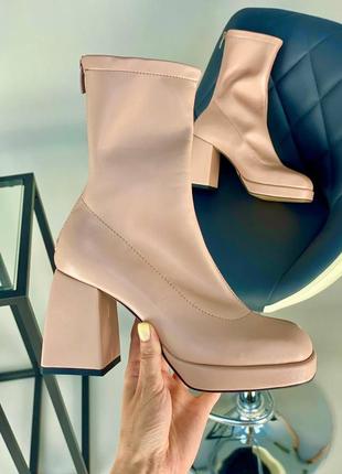 🔥ботинки женские из высококачественной экокожи цвета пудры на каблуке демисезонные 9920-1д10 фото