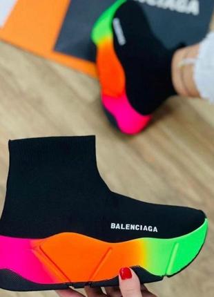 Шикарні високі кросівки носок,текстиль щільний,подовва яскрава різнобарвна, туреччина 🇹🇷.