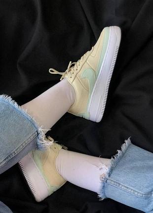 Жіночі кросівки nike air force jester beige white mint \ кросівки найк
