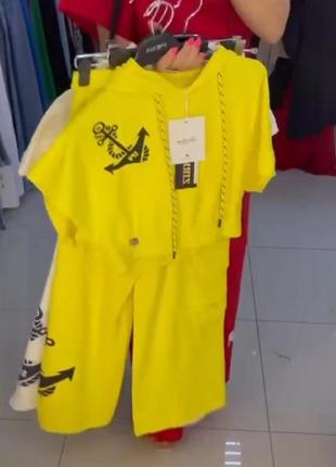 Мега стильные костюмы, турция,кюлрты и худи.