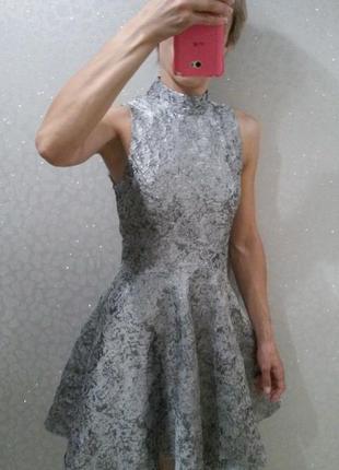 Шикарне плаття miss selfridge ультрамодного кольору металік