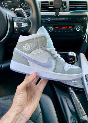 Кросівки жіночі nike air jordan retro 1 grey violet/кроссовки женские найк аир джордан рэтро 1