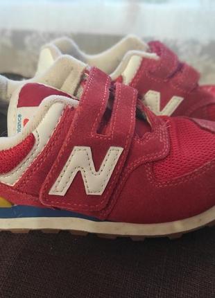 Кросівки дитячі new balance2 фото