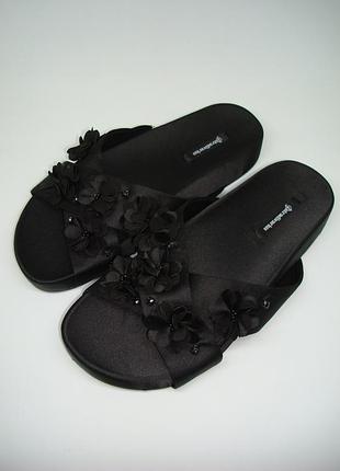 Шлепанцы женские stradivarius испания