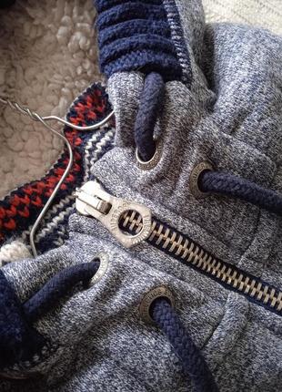 Тепле практичне худі s 4