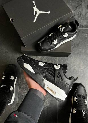 Чоловічі кросівки nike air jordan 4 retro black/white#найк