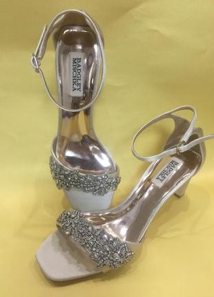 Весільні босоніжки badgley mischka alison heeled3 фото