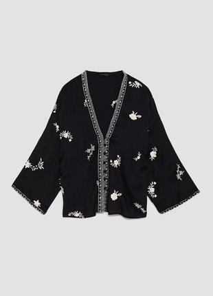Атласна чорна блузка вільного крою, кімоно з вишивкою віскоза zara3 фото