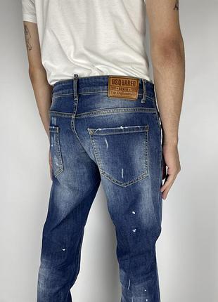 Джинсы с потертостями dsquared2