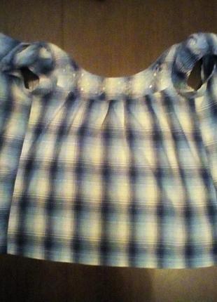 Блуза-распашонка с  пуговицами на спине.4 фото