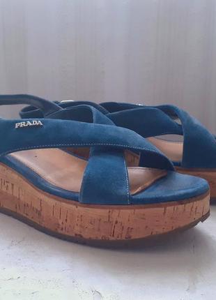 Замшеві босоніжки prada Flares оригінал коркова підошва платформа мюли сандилии шльопанці