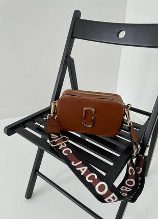 Marc jacobs the snapshot total brown новинка розкішна брендова сумочка марк джейкобс коричнева стильная коричневая терракотовая сумка6 фото