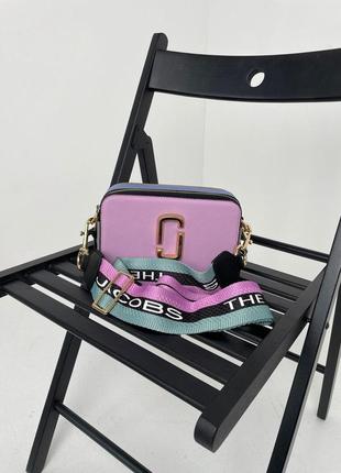 Marc jacobs the snapshot purple blue новинка яскрава брендова сумочка марк джейкобс бузкова фіолетова яркая сумка сиреневая фиолетовая с ремешком8 фото