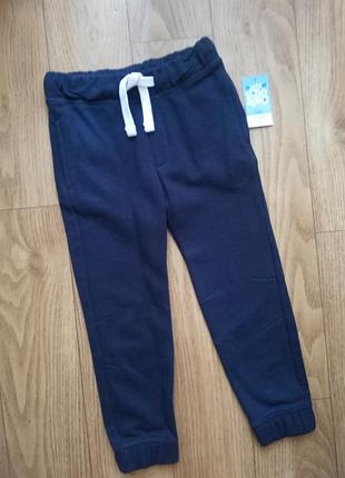 Тёплые штаны джоггеры matalan на 3-4 года