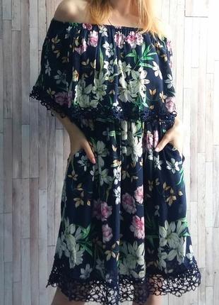 Красивое платье-сарафан с кружевом4 фото