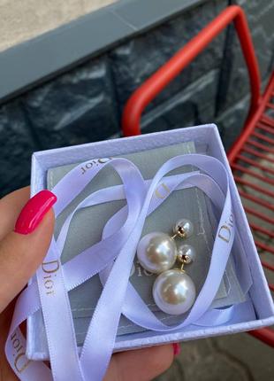 Сережки гвоздики намистини перли