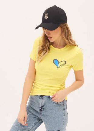 Патріотична жіноча футболка