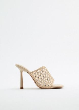 Мюли босоножки шлёпанцы zara / мюлі на підборах зі стразами зара