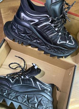 Чорні кросівки на високій підошві ,массивная подошва , черные грубые кроссовки рефлектив ,8 фото