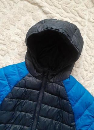 Куртка демісезонна