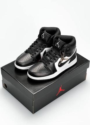 Женские кроссовки nike air jordan high t black white #найк7 фото