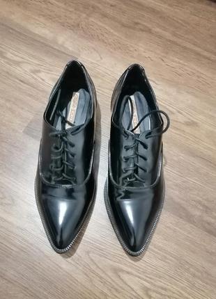 Buffalo оригінал туфлі, лофери натуральна шкіра zara bershka topshop mango
