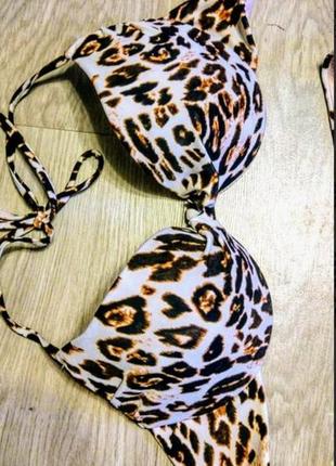 Клевый раздельный леопардовый купальник с чашками на косточках4 фото