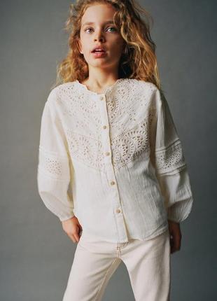 Блуза из хлопка с ажурной вышивкой zara
