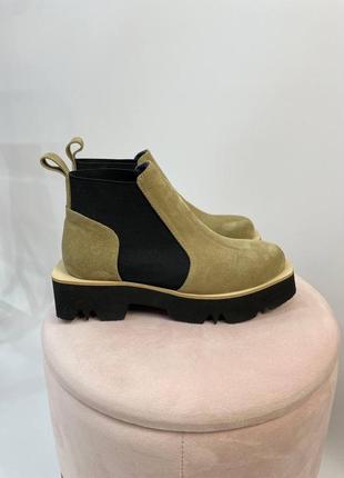 Екслюзивні черевики з італійської шкіри та замші жіночі4 фото
