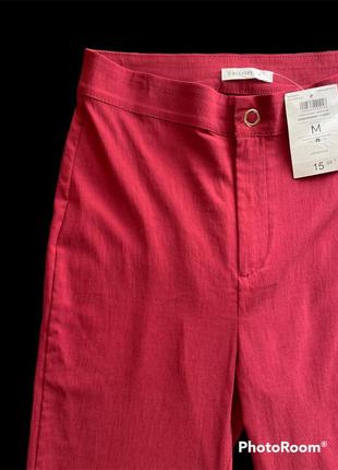 Бордові жіночі штани в обтяжку на високій посадці на кнопці стильні легкі стретч однотонні брюки7 фото