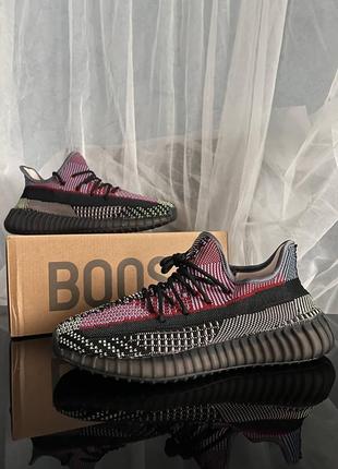 Кросівки yeezy 350